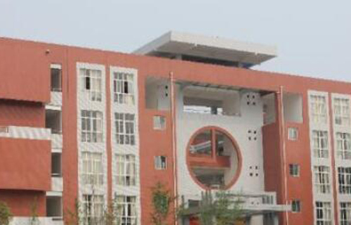 四川省三臺縣建設(shè)中學