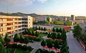 上海市長(zhǎng)江第二中學(xué)