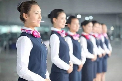 成都哪家空乘學(xué)校好？