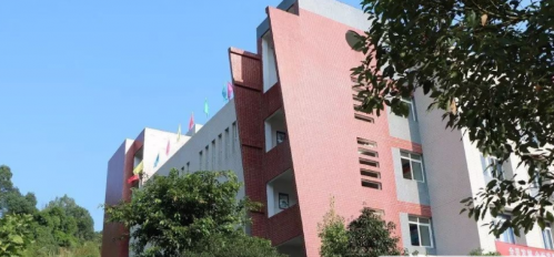 2020年重慶云陽江口中學(xué)報(bào)名條件招生對象
