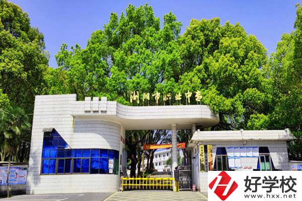 長沙學(xué)服裝設(shè)計可以去哪些中職？專業(yè)好就業(yè)嗎？