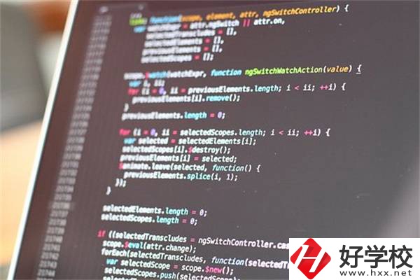 在湖南初中畢業(yè)如何選專業(yè)？有什么專業(yè)可以推薦？