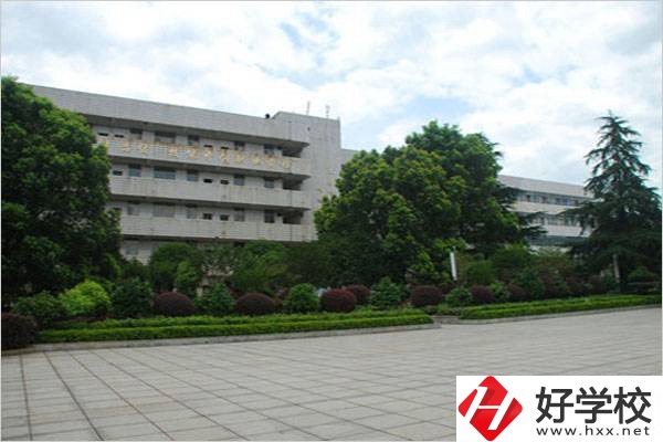 郴州市第一職業(yè)中專的招生專業(yè)有哪些？就業(yè)前景好嗎？
