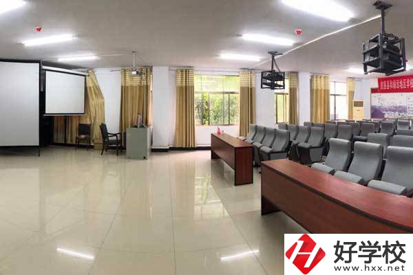 湖南省岳陽縣職業(yè)中等專業(yè)學(xué)校招生專業(yè)介紹？