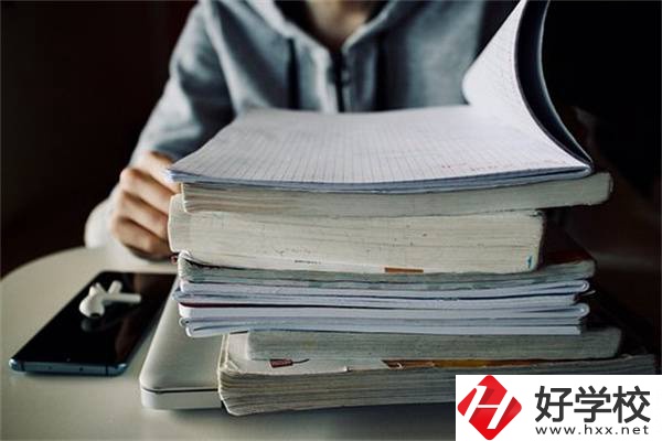 長沙民辦高中值不值得讀？條件一般的話讀什么學(xué)校好？