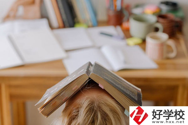 桂陽縣職業(yè)技術(shù)教育學(xué)校環(huán)境怎么樣？宿舍好不好？