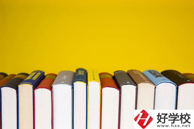 長沙現(xiàn)代商貿(mào)職業(yè)中專在長沙哪里？怎么樣？