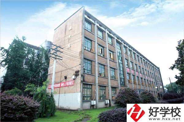 湘潭中考300-400分能讀什么學(xué)校？
