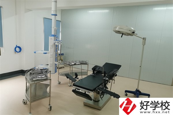 衡陽衛(wèi)校有哪些？學(xué)費(fèi)是多少？