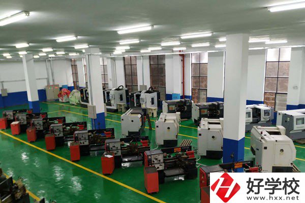 湖南懷化商業(yè)學校怎么樣？招生計劃有哪些？