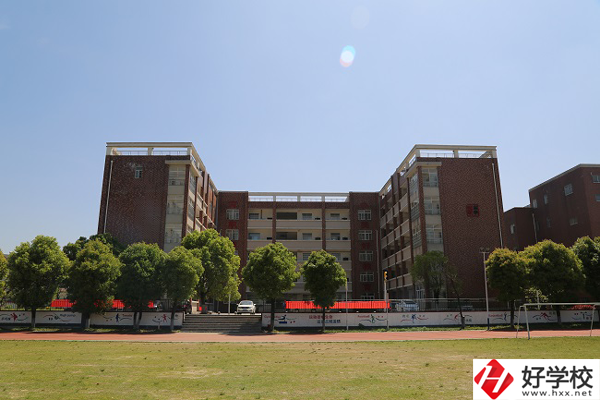 岳陽市第一職業(yè)中專可以升學嗎？就業(yè)前景怎么樣？