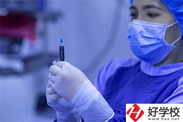 湖南衛(wèi)校最熱門的專業(yè)是哪個？優(yōu)缺點是什么？