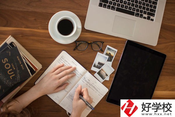 衡陽市鐵路運輸職業(yè)學校好不好？宿舍怎么樣？