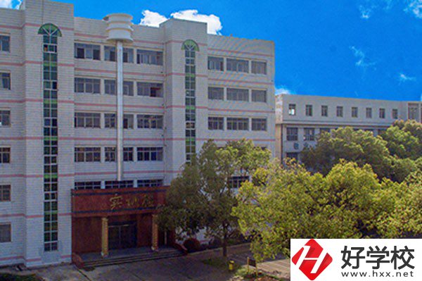 株洲人工智能職業(yè)技術學校實訓樓