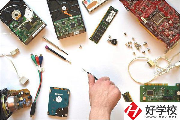 懷化工業(yè)技校有哪些專業(yè)可以選擇？