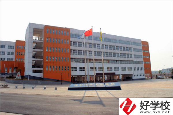 長沙汽車工業(yè)學(xué)校的熱門專業(yè)有哪些？