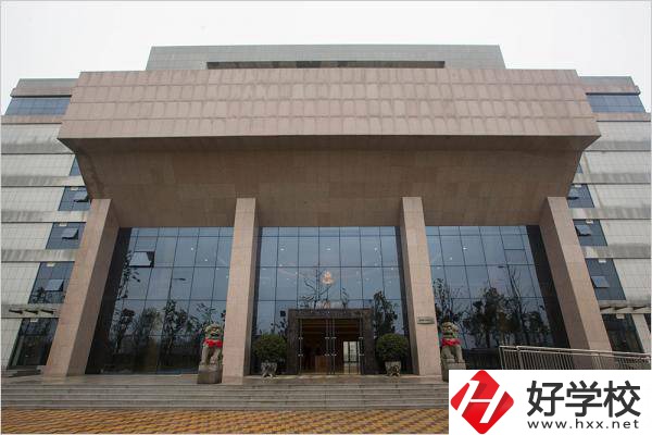 湖南幼兒師范高等?？茖W(xué)校實(shí)訓(xùn)樓