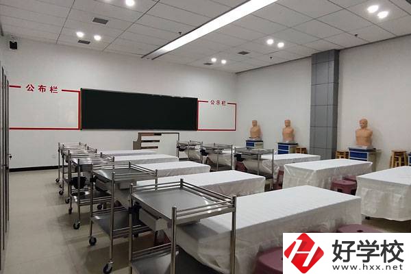 婁底有衛(wèi)校嗎？可以學什么專業(yè)？