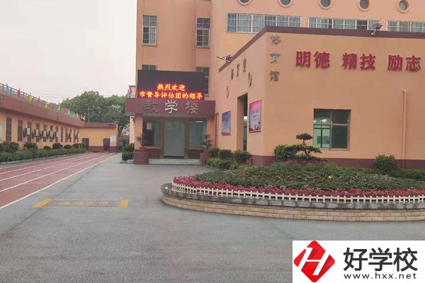 益陽智能傳媒職業(yè)學(xué)校有哪些招生專業(yè)？