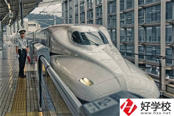 在湖南讀中職有用嗎？哪些專業(yè)好就業(yè)？