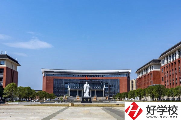 永州五年一貫制招初中生嗎？五年制大專有什么優(yōu)勢？