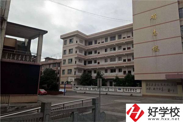 湘西民族女子中等職業(yè)學(xué)校怎么樣？