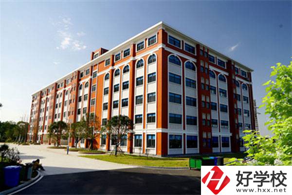 湖南省中南藝術(shù)學(xué)校怎么樣？有哪些熱門專業(yè)？