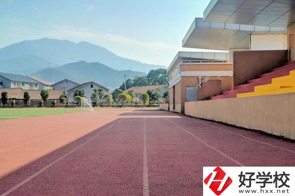 湖南省中南藝術(shù)學(xué)校怎么樣？怎么去？