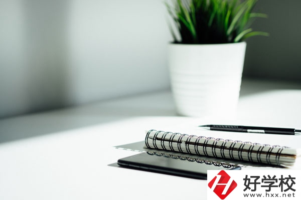 湖南省道縣師范學(xué)校好不好？什么專業(yè)女生最多？
