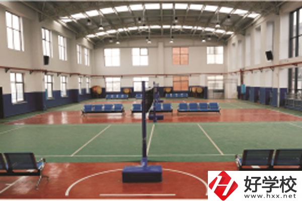 懷化市有哪些公立的職校？環(huán)境好不好？
