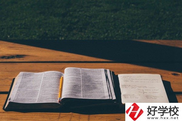 湖南省芷江師范學(xué)校有哪些專業(yè)？值得讀嗎？