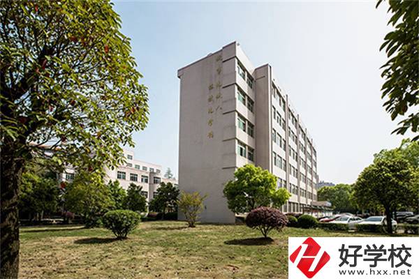 邵陽有沒有300分可以讀的公辦中職？有什么專業(yè)可以學(xué)？