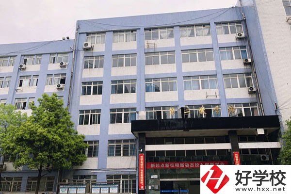 株洲第一職業(yè)技術(shù)學(xué)校的辦學(xué)優(yōu)勢有哪些？