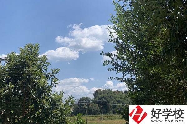 想在邵陽讀國家重點(diǎn)中專學(xué)校？推薦這兩所