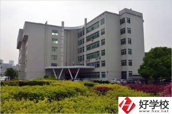 懷化有沒有五年制大專？可以學哪些專業(yè)？