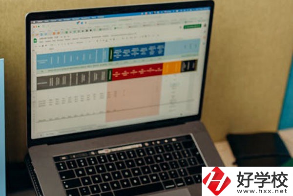 會(huì)計(jì)專(zhuān)業(yè).jpg