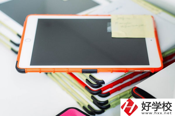 永興縣職業(yè)中專學(xué)校航空服務(wù)專業(yè)怎么樣？