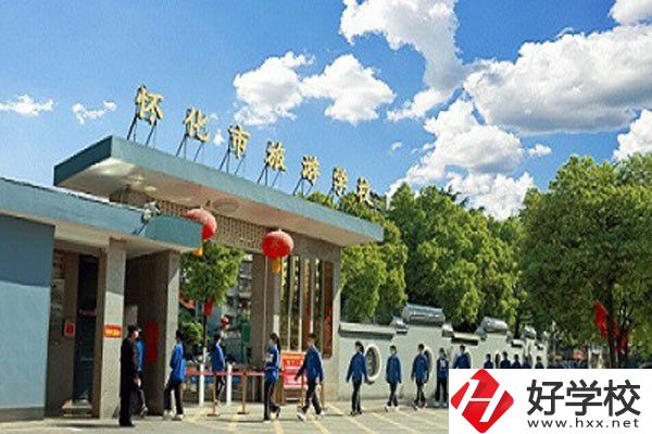 懷化旅游學(xué)校的美容美體藝術(shù)專業(yè)怎么樣？