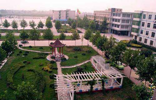 藁城市美術職業(yè)學校