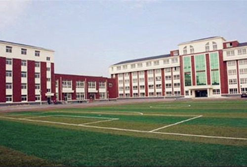 宜賓核工業(yè)職業(yè)大學(xué)條件怎么樣？