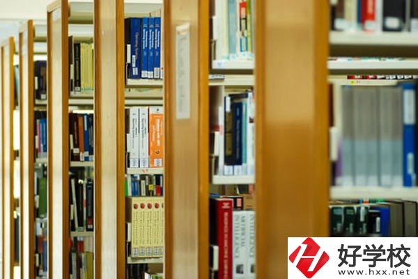 永州工商職業(yè)中等專(zhuān)業(yè)學(xué)校有什么榮譽(yù)？學(xué)校好不好？