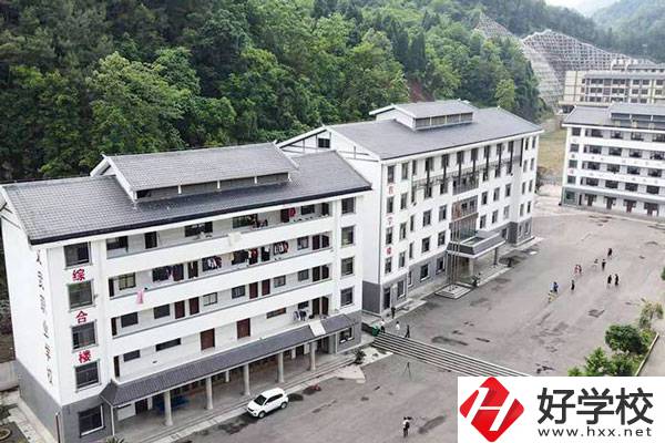 想在張家界就讀運(yùn)動訓(xùn)練專業(yè)，推薦這所學(xué)校