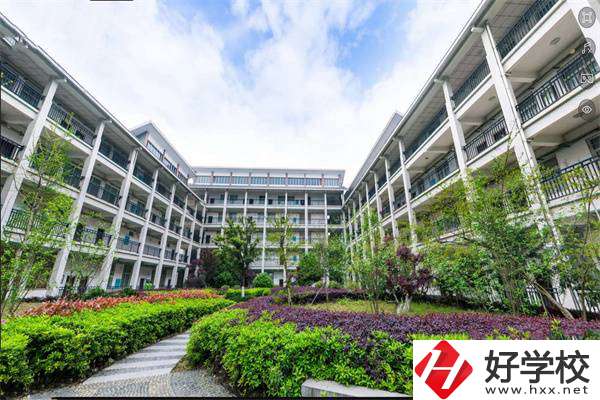 湘西有什么中專開設(shè)有“2+3”的專業(yè)？對(duì)口高職是哪所？