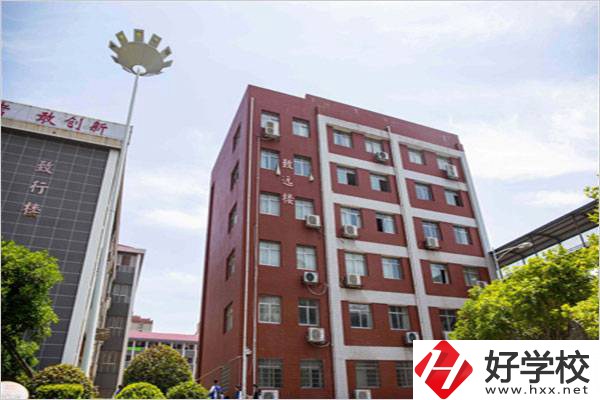 株洲世紀星中等職業(yè)技術學校教學樓