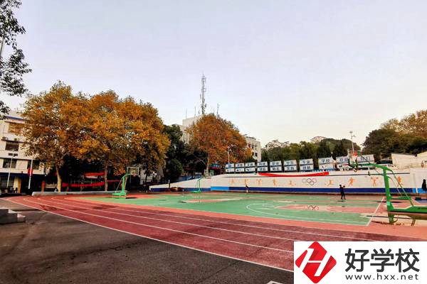 湖南省交通科技職業(yè)中專學(xué)校的培養(yǎng)方式如何？