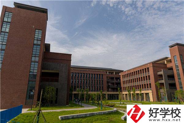 常德財經(jīng)中等專業(yè)學(xué)校怎么樣，獲得了哪些榮譽？