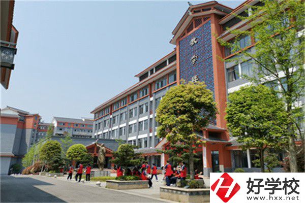 懷化體校有散打班嗎？學(xué)體育類專業(yè)怎么樣？