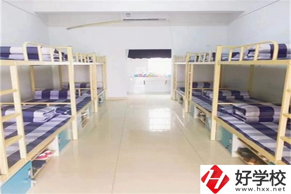 長沙經(jīng)貿(mào)職業(yè)中專有哪些招生專業(yè)？有哪些辦學(xué)優(yōu)勢？