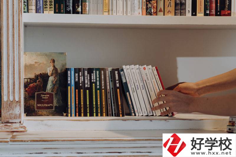 懷化萬昌中等專業(yè)學(xué)校有哪些專業(yè)？如何選擇？