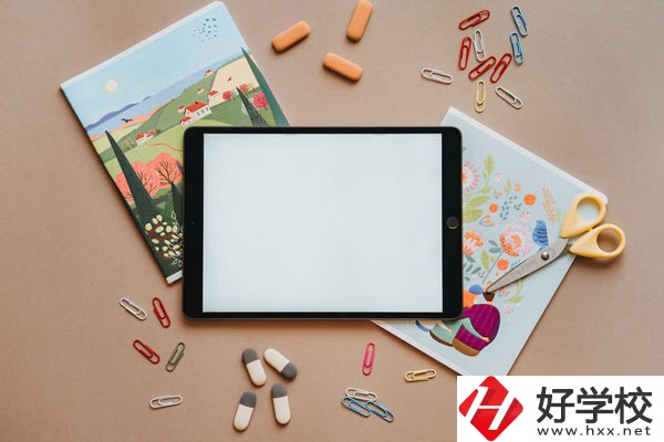 婁底幼兒師范學校辦學優(yōu)勢有哪些？